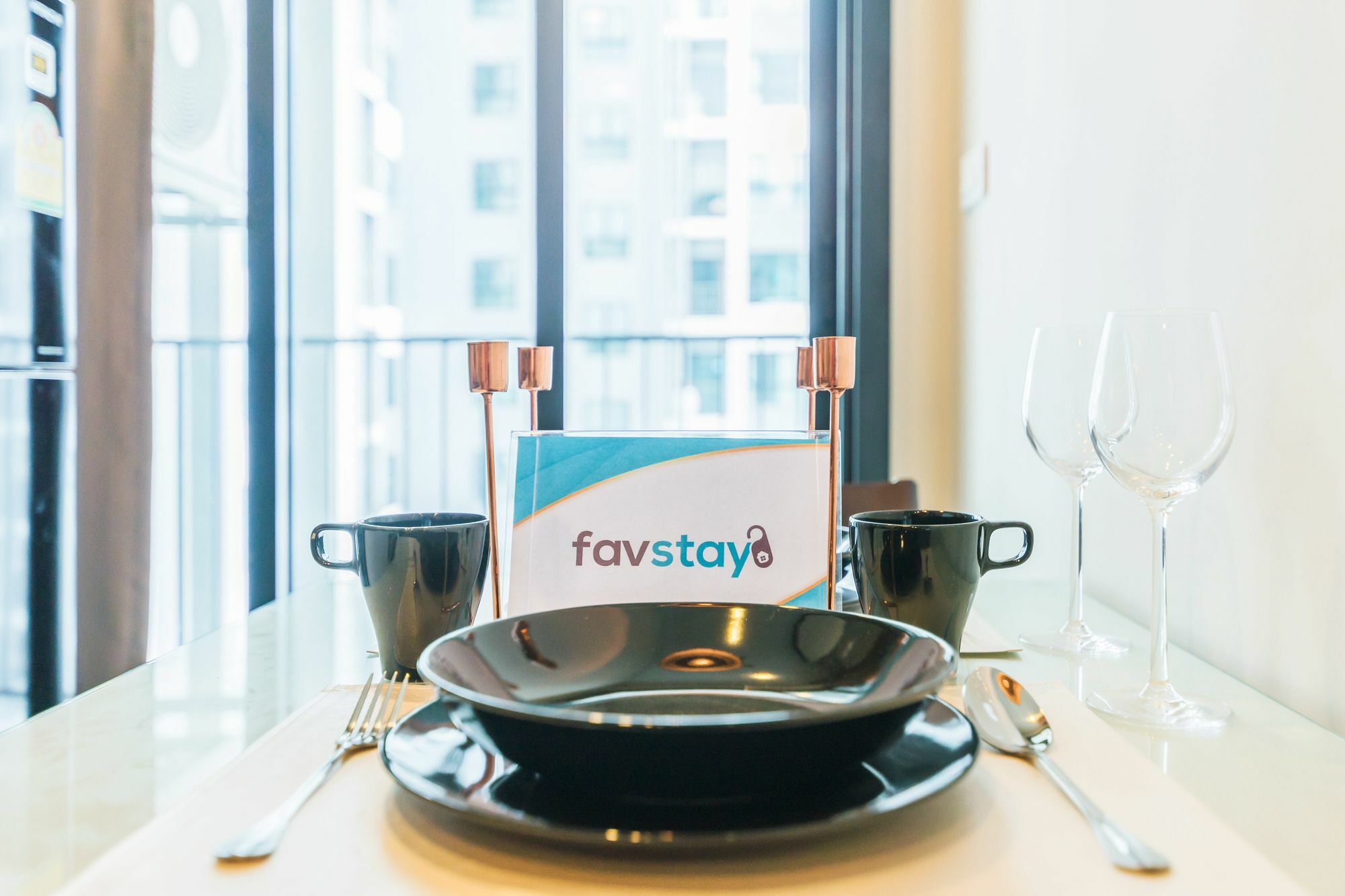 Favstay - The Base Central Паттайя Экстерьер фото